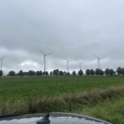 Coppenbrugge location with windmills in background